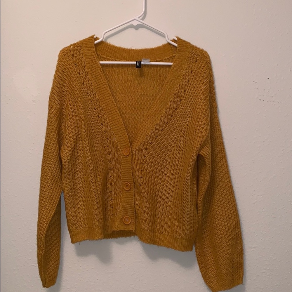 H&M yellow cardigan